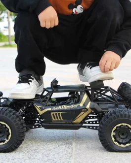 1:8 1:12 RC Car 2.4G Radio Control 4WD Off-road Electric Vehicle Monster Buggy Remote Control Car Gift Toys For Children Boys